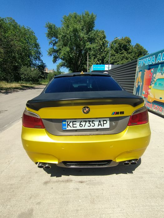 БМВ Е60 2005 газ/бенз