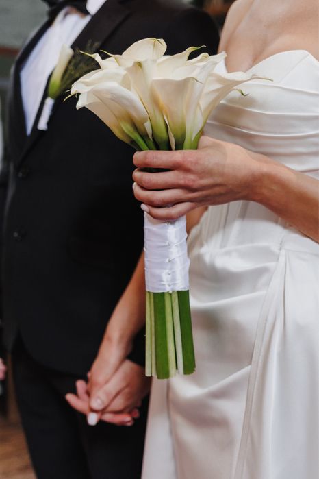 Продам весільну сукню 2в1