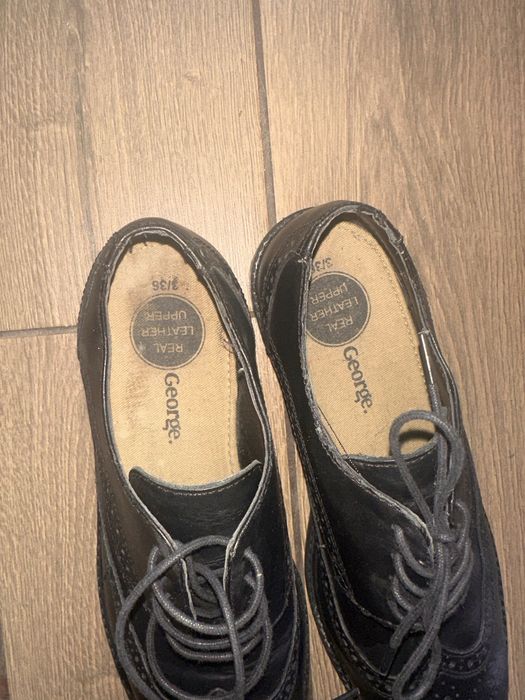 Туфлі шкіряні George 36 р