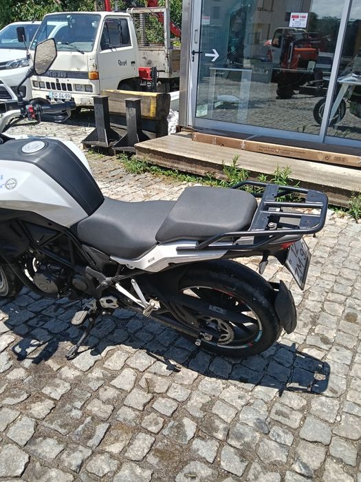 Benelli  502 trk