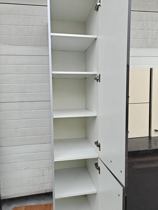 Meble kuchenne proste nowoczesny kolor