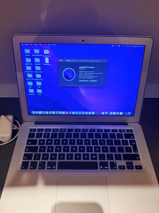MacBook Air 13” i7 256 GB