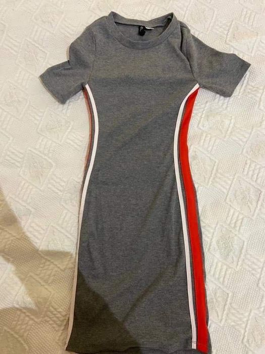 Vestido simples formal da H&M