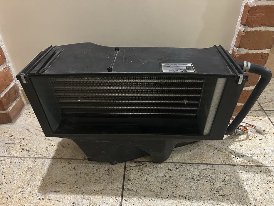 Nagrzewnica do koparko- ładowarki JCB Bergstrom