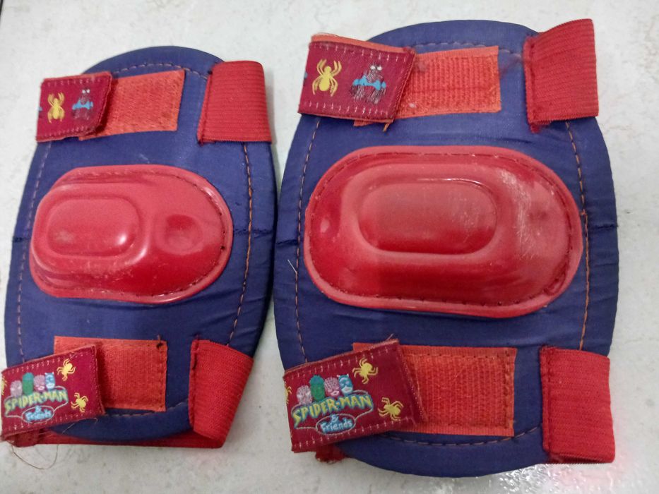 Joelheiras para criança