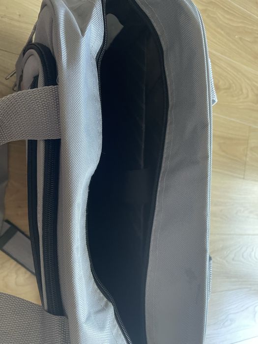 Torba na laptopa lub do samolotu