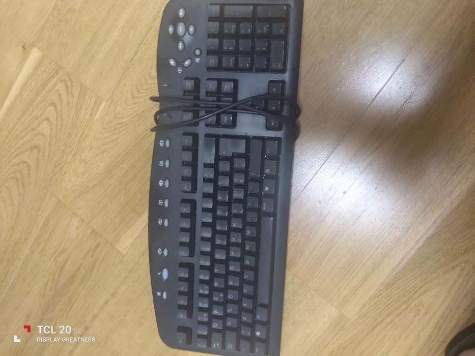 Wired Computer Keyboard.437518262317230080
