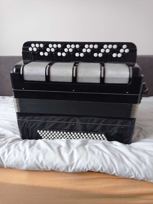 Баян Житомирський