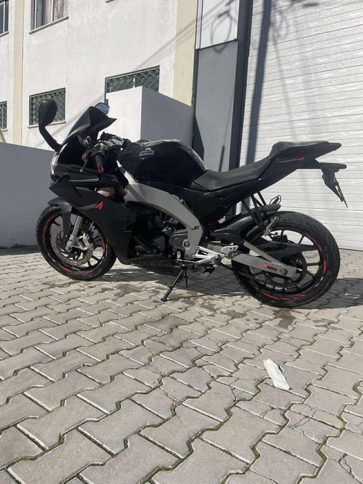 Aprilia RS4 125cc (11kw)