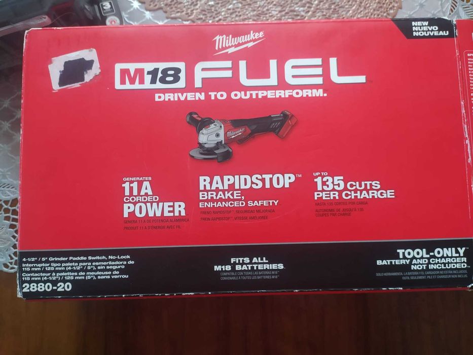 Szlifierka kątowa Milwaukee Fuel 2880-20 plus akumulator Ah6