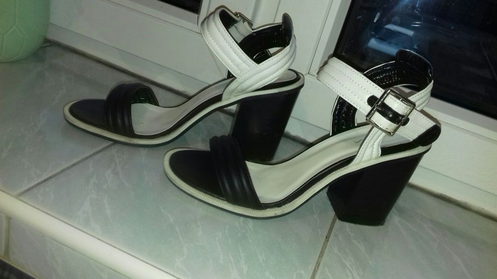 Buty 38
