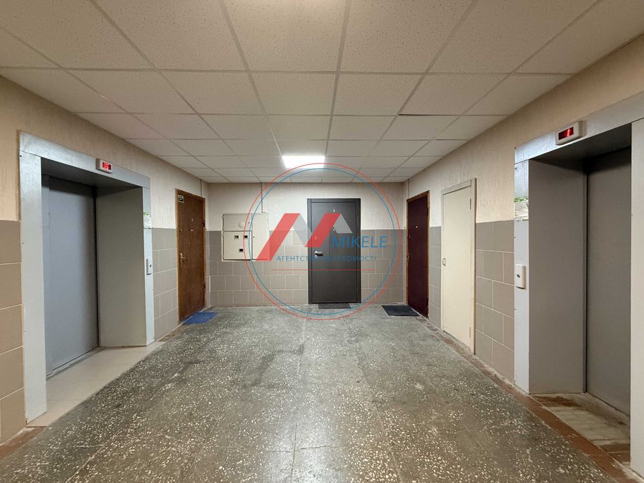 Без% 3к 90м2 вул. Тарасівська 36-А м. Олімпійська Університет