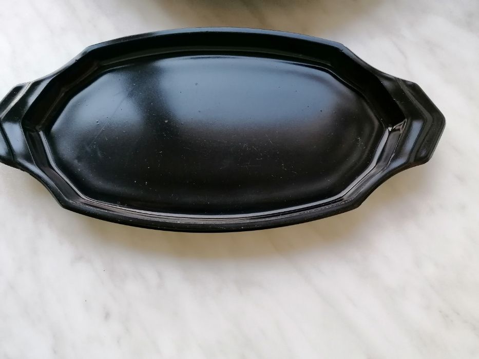 Kolekcja starych nie używanych naczyń  ceramicznych - kpl. 4 szt.