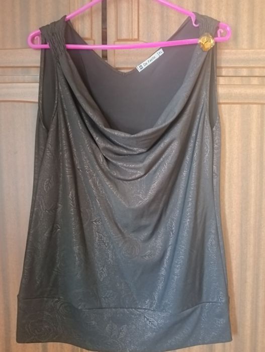 Elegancka bluzka De Facto z metki XL mało noszona.