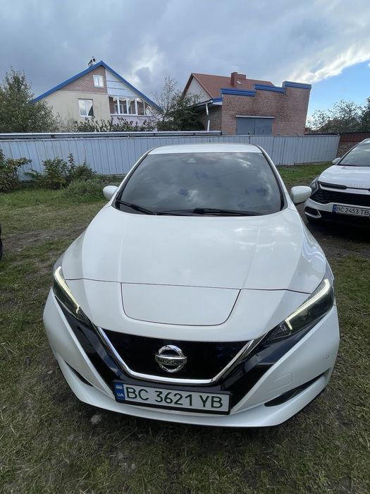 Nisan leaf 2018 40 KwH