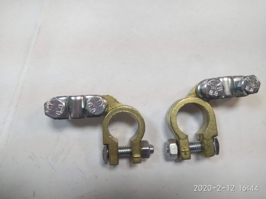 Надежная клемма аккумулятора (не Китай) Наложенным платежем клема акб