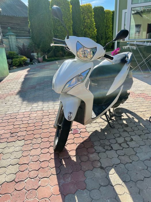 Продається хонда діо 110