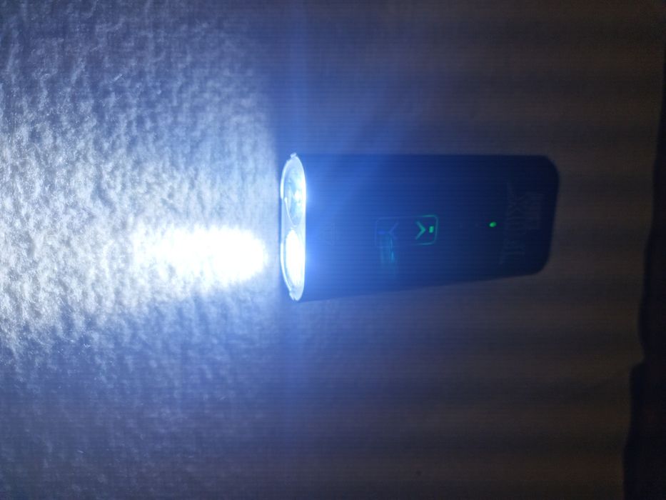 Lampka rowerowa 1200 Lumens / Powerbank