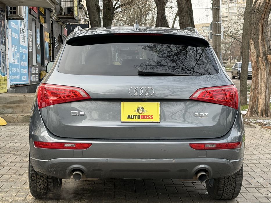 Audi Q5 2011 року | 2.0 бензин | Premium Plus | Quattro