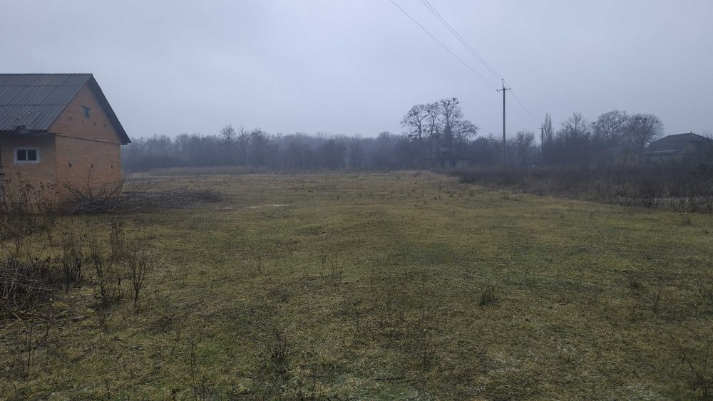 Продам дім з ділянкою