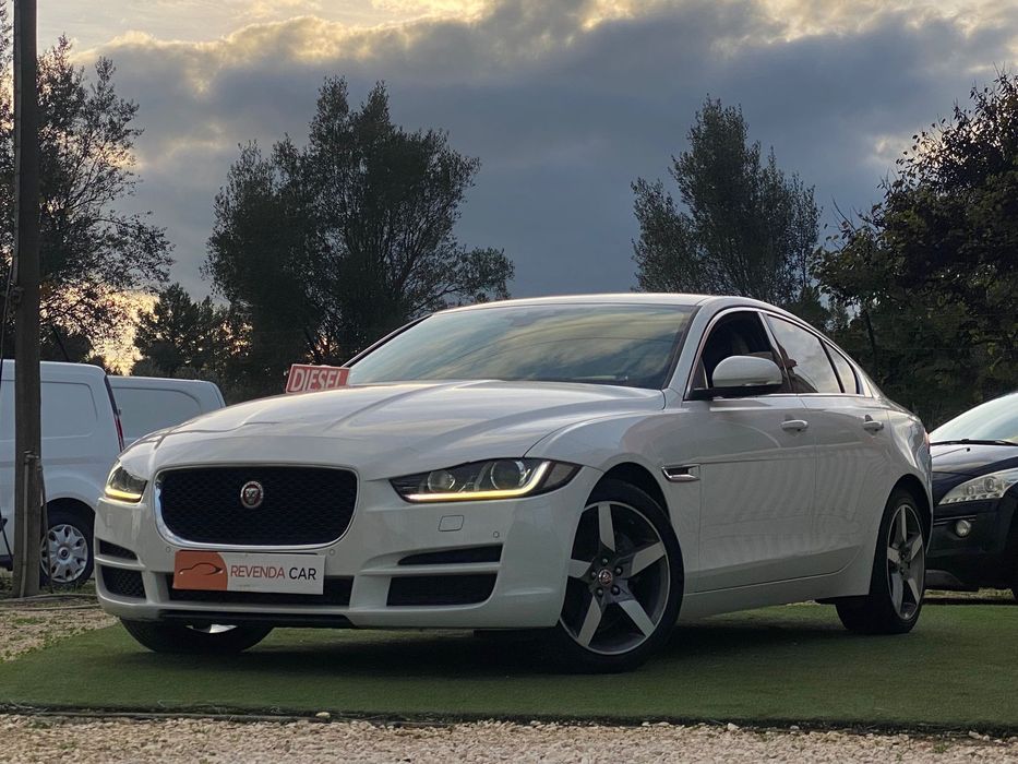 Jaguar XE 2.0 D Prestige Aut.
