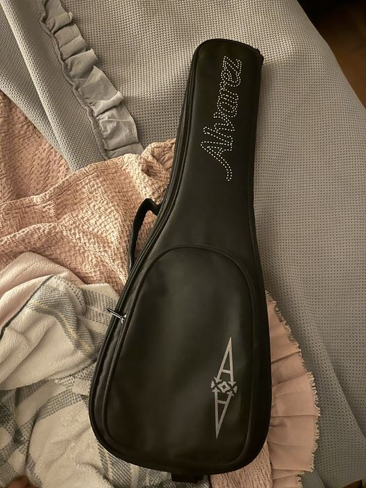 Ukulele Concerto Alvarez