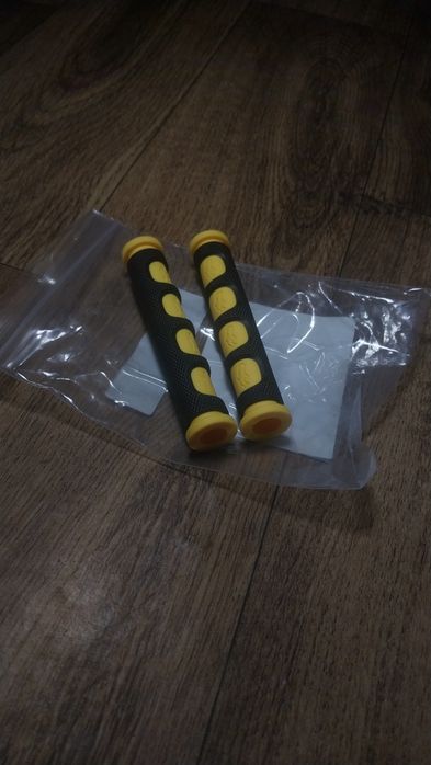 Резинові накладочки на курки мотоцикла