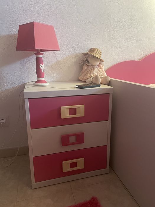 Mobilia de quarto menina