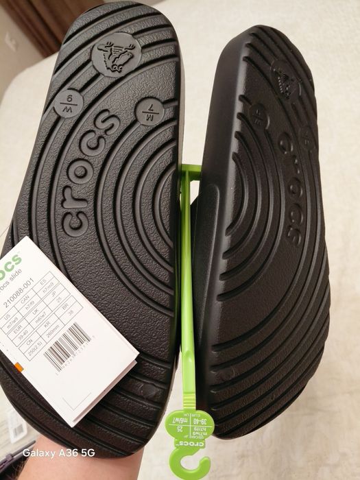 Шльопанці Crocs slide чорні