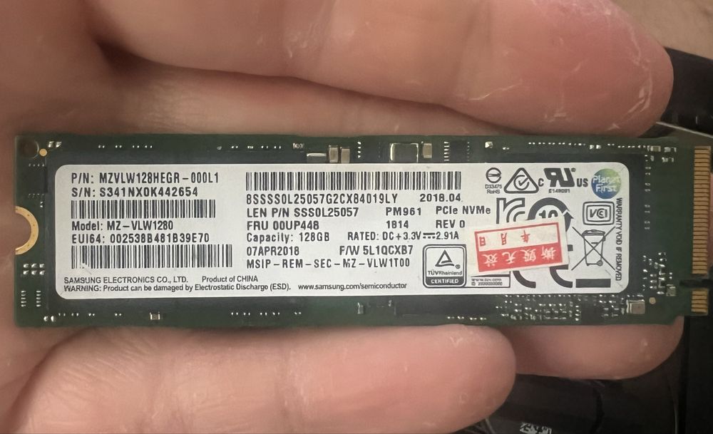 Ssd m2 Samsung PM961 128GB NVMe M.2 (MZVLW128HEGR)