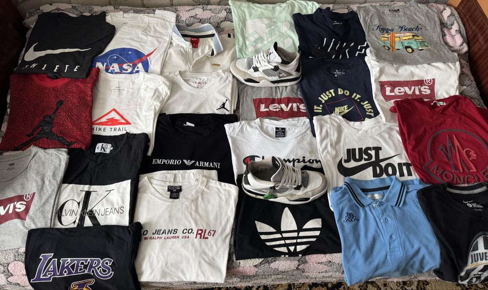 Продам футболку  Calvin Klein  Оригинал