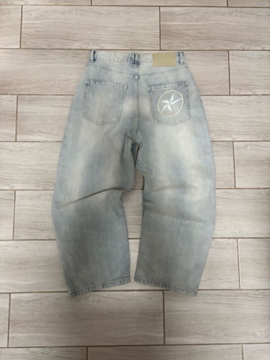 Джинси baggy Bershka