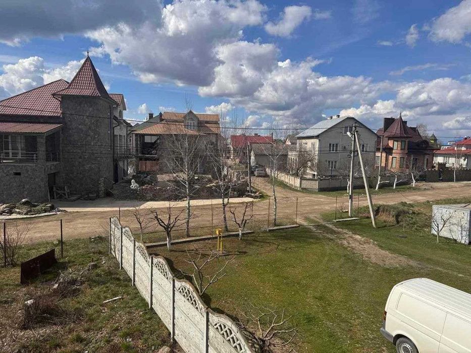 Будинок 2-пов. з мансардою, 400 м.кв., Новий Киселів