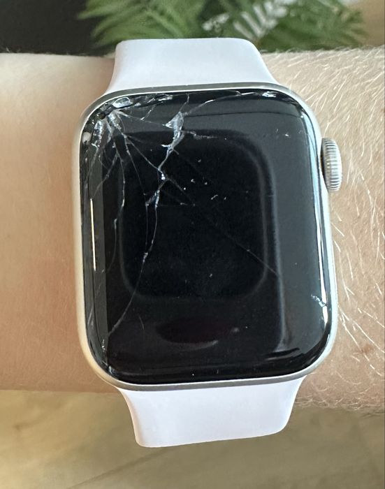 Apple Watch SE 2. generacji GPS + Cellular – uszkodzony ekran
