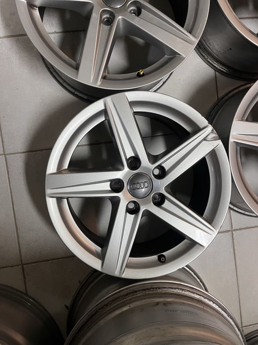 Jantes 16” 5x112 Originais Audi A3 8v