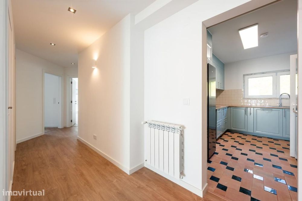 Apartamento T3 com jardim, Paço de Arcos, Oeiras