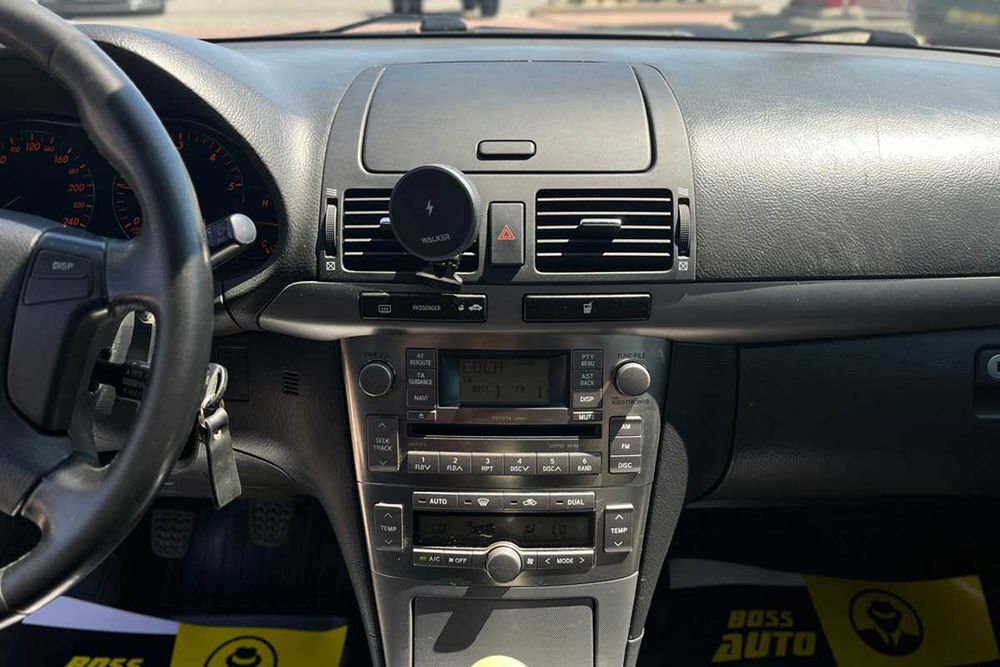Toyota Avensis 2006