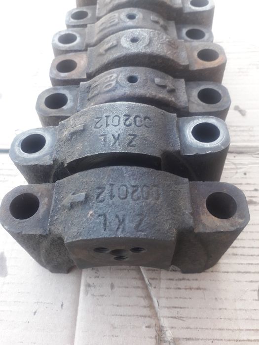 Stopy bloku Ursus C385