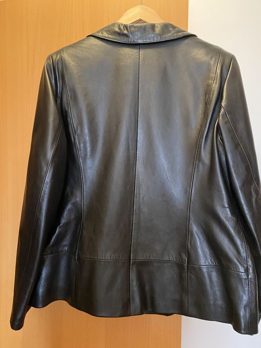 Blazer de senhora em pele genuina