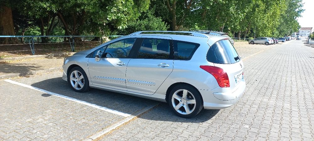 Peugeot 308 SW de 7 lugares