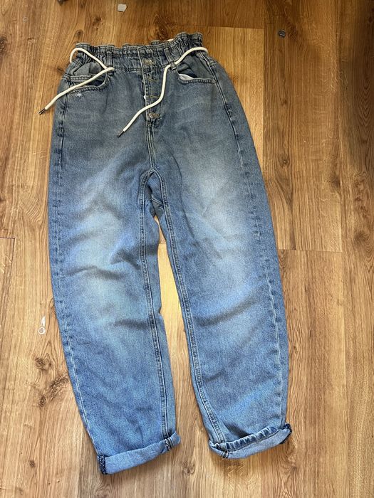 Джинси моми від Zara