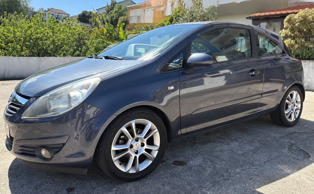 Opel Corsa 1.2 Gasolina (2007)