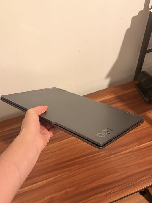 Lenovo Loq 15IAX9