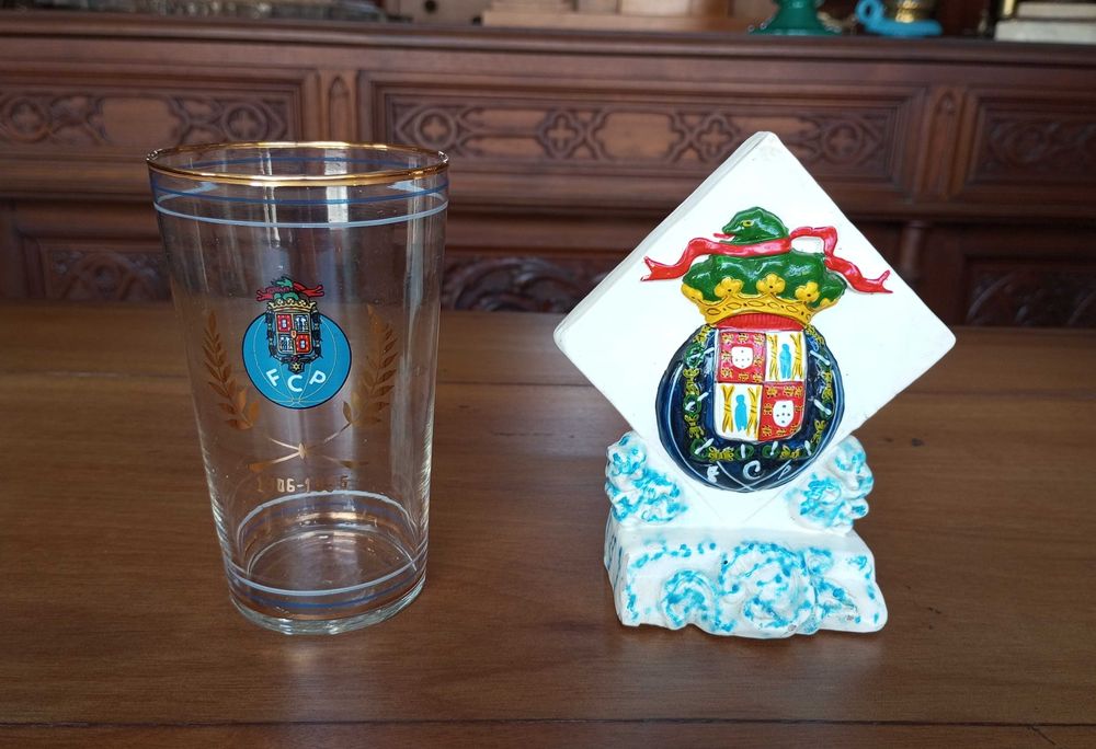 Copo em vidro (1906-56) e Recordação F.C. Porto