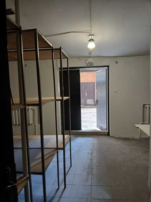 Без% Суперфасад приміщення 112м є цоколь Руставелі 21 2хв Палац Спорту