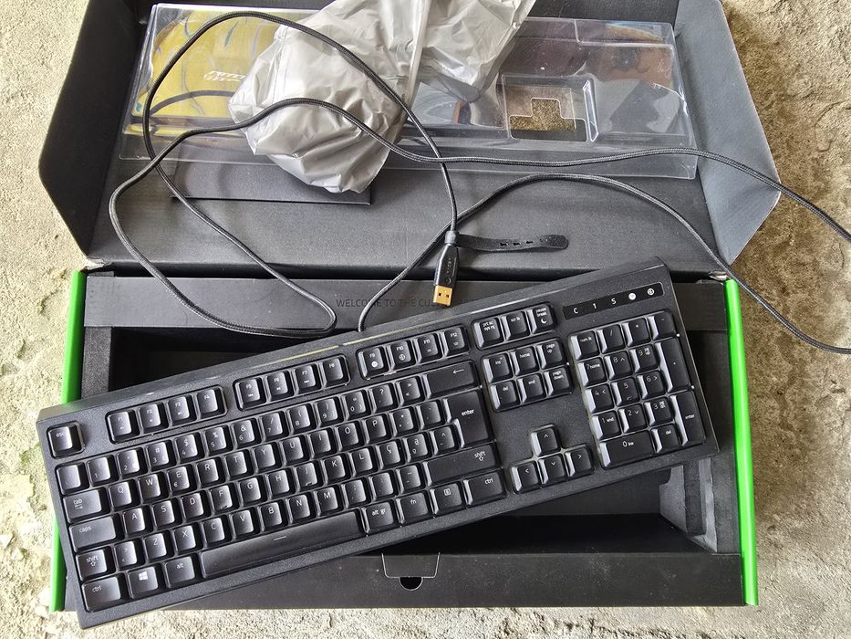Teclado gaming Razer Ornata Chroma