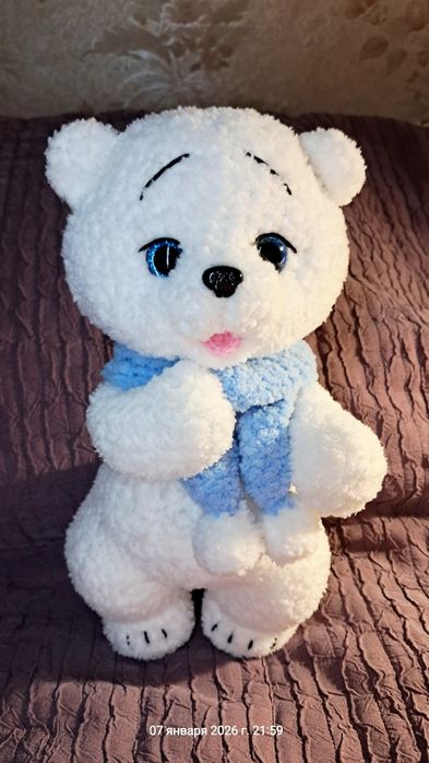Ведмедік з плюшу, ручна робота.