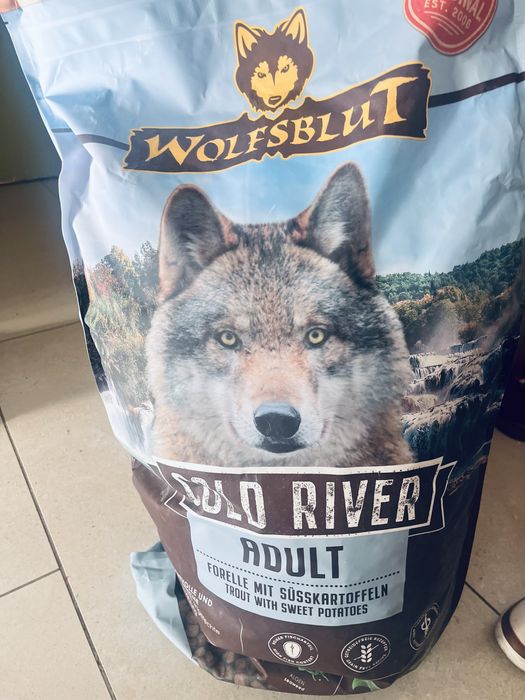 Wolfsblut Dog Cold River - pstrąg i bataty 12,5kg