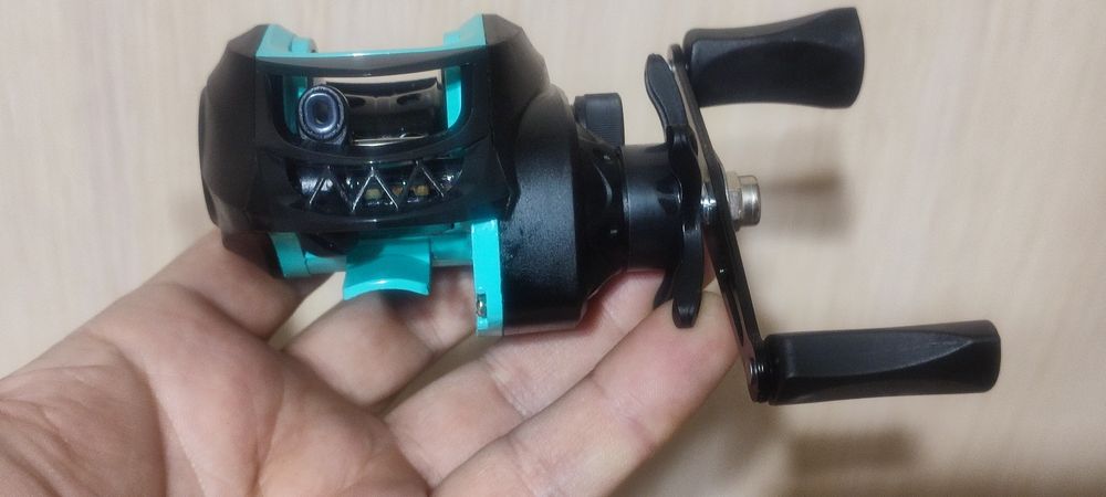 Кастінговий і спінінговий комплект,травел вудлище і катушка