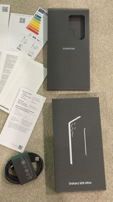 Samsung Galaxy S25 Ultra Cinza Titânio